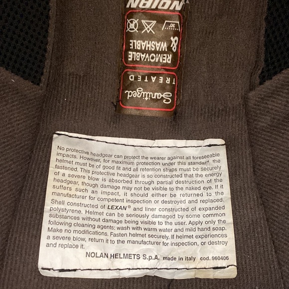 Classic Vintage Nolan N30 Scooter Helmet in Pink/White - Picture 9 of 10